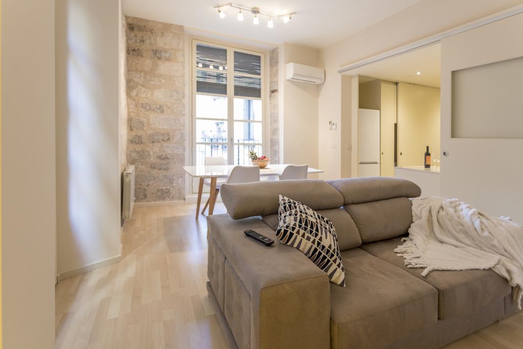 Bravissimo Cort Reial-1B Daire Girona Dış mekan fotoğraf