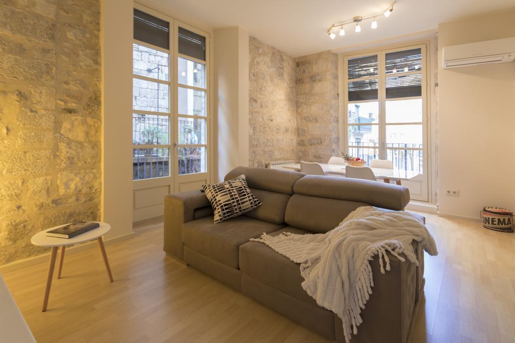 Bravissimo Cort Reial-1B Daire Girona Dış mekan fotoğraf